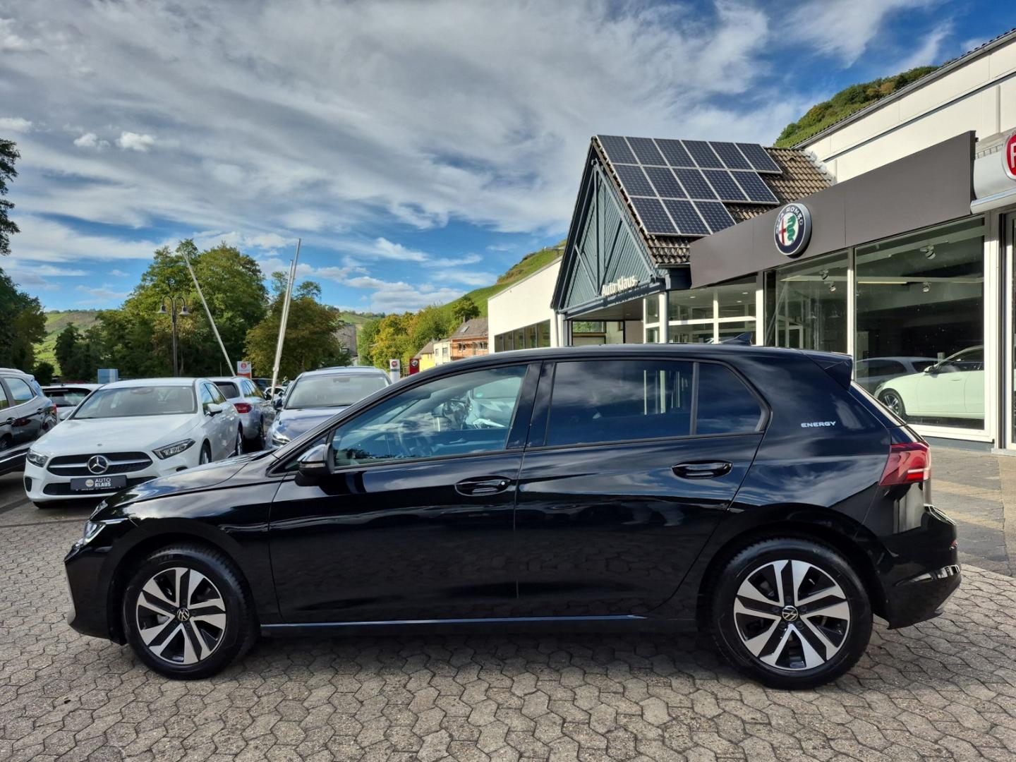 Volkswagen Golf VIII 1.5 eTSI DSG Energy Navi ACC SHZ, миниатюра 2