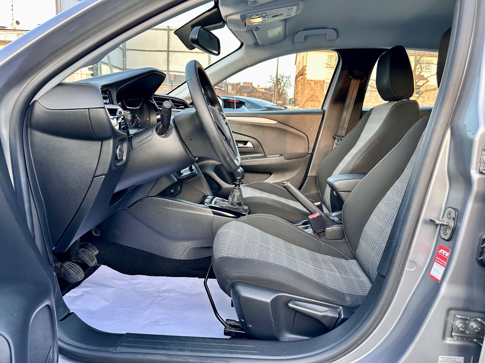 Fahrzeugabbildung Opel CORSA F EDITION*NAVI+PDC+1.HAND*