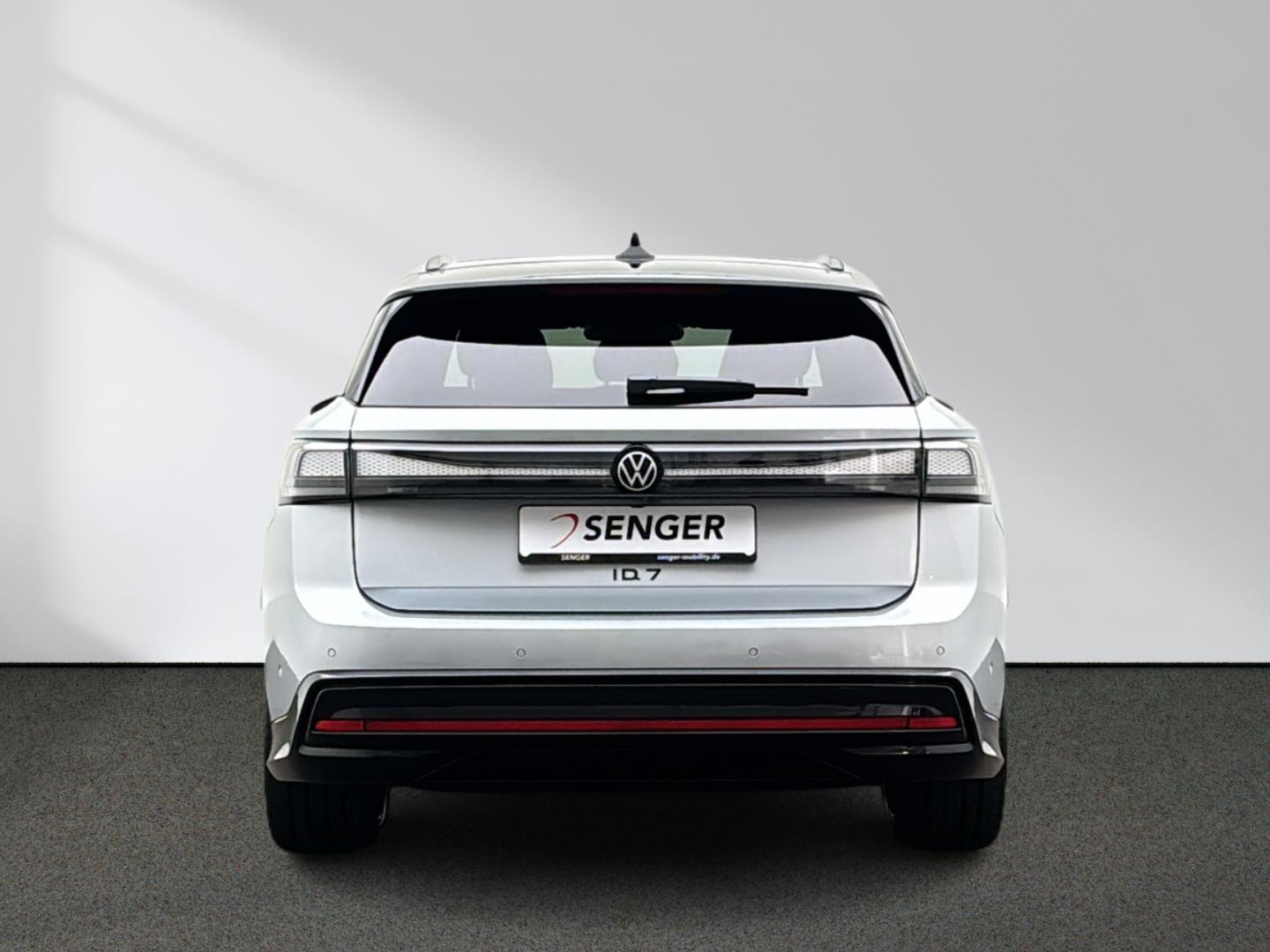 Volkswagen ID.7 Tourer Pro S AHK Matrix Pano HuD 360°Kam