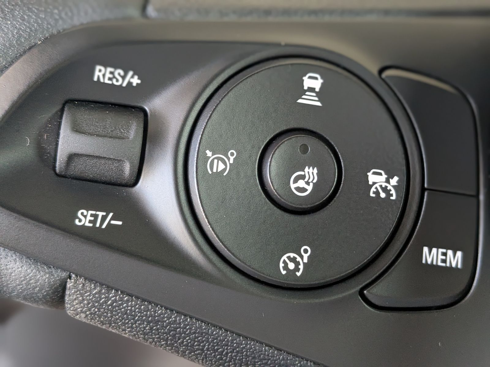 Fahrzeugabbildung Opel Corsa GS 1.2 Turbo LED Navi ACC Kamera Carplay