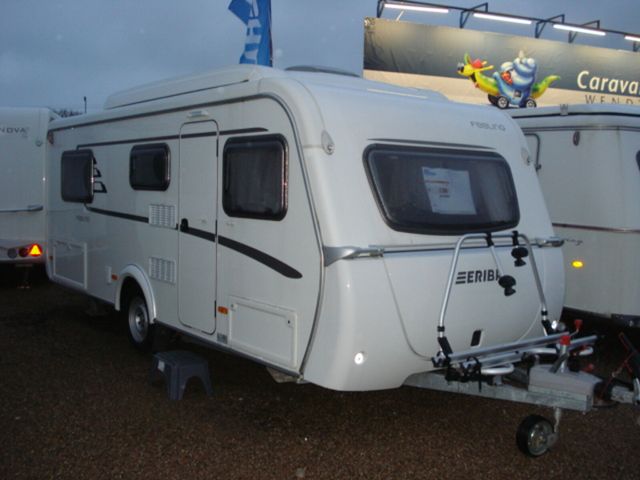 HYMER / ERIBA / HYMERCAR Eriba Feeling 442 1.500kg, Schlafdach, Autark