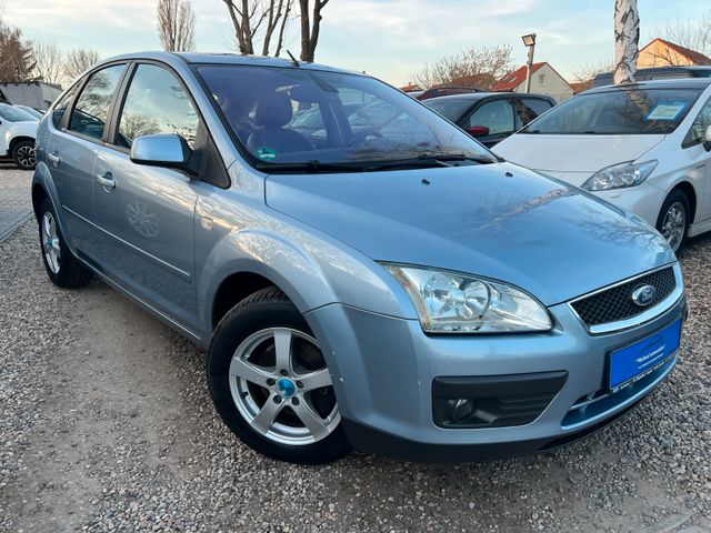 Ford Focus Titanium*2.HD*SHD*Leder*Klima*TÜV 10/26