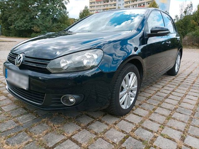 Volkswagen Golf 6 TÜV Neu, 2 Hand, BJ. 2012, AHK, PDC