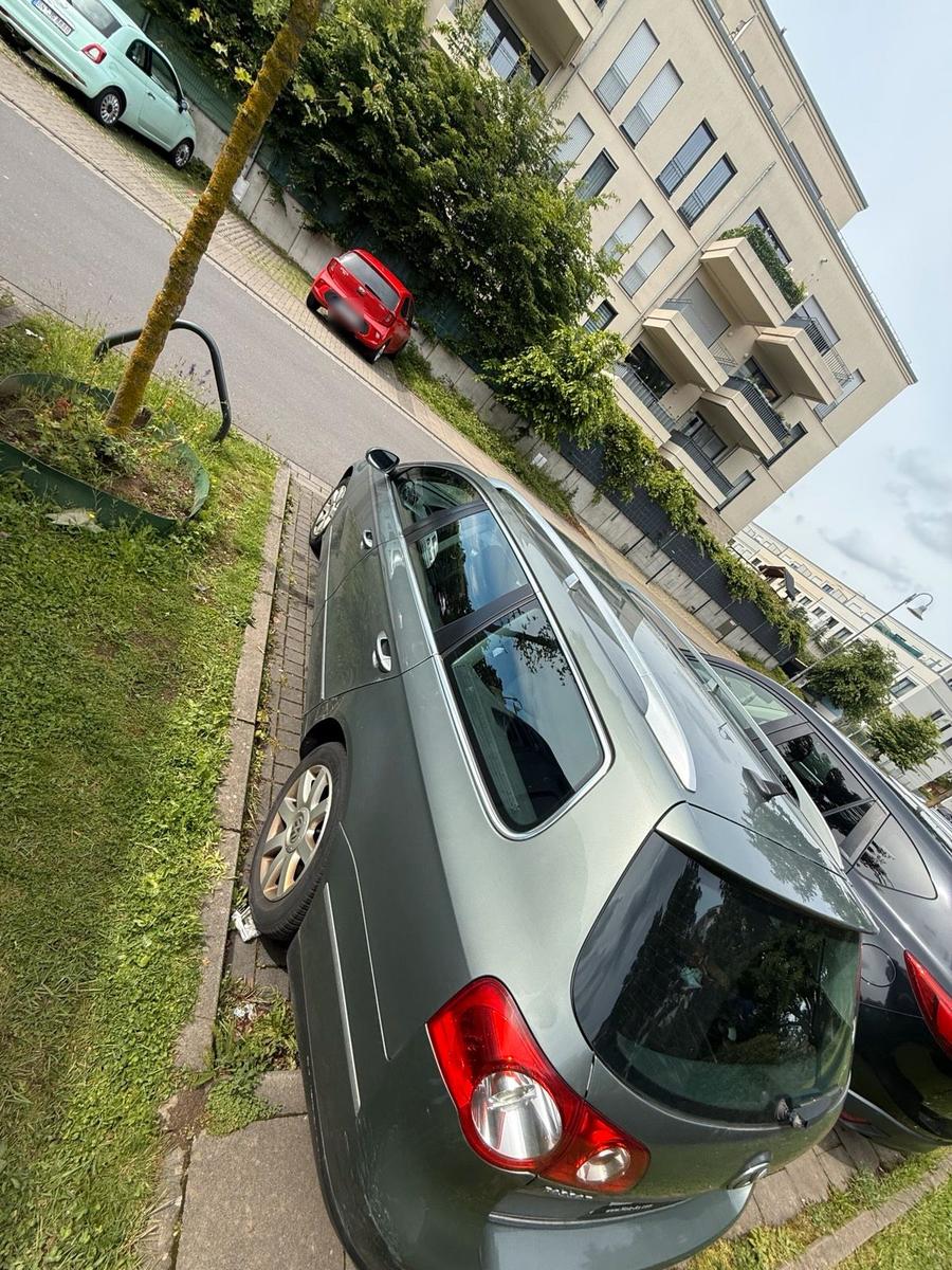 Volkswagen Passat 2007 — engine 110 HP (81kW)