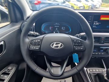 Hyundai i10 1.2 PRIME (79PS) Dachlackierung