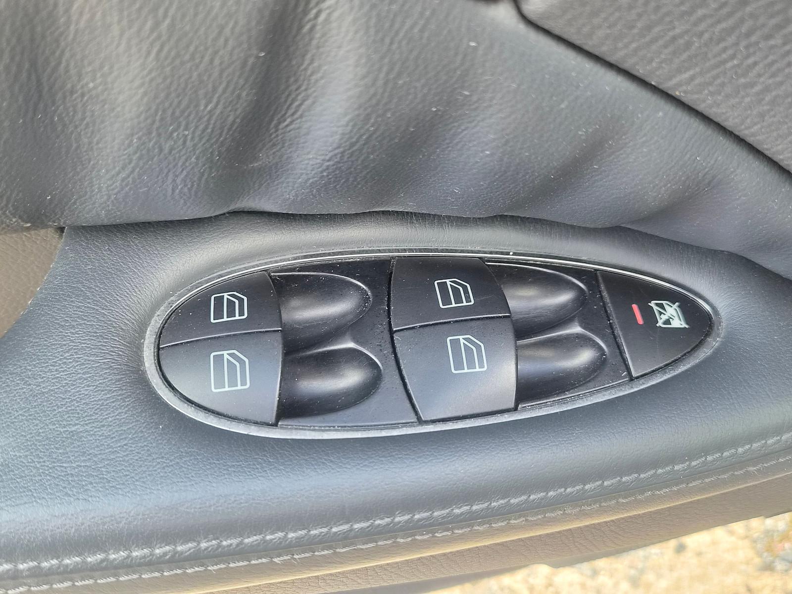 Mercedes-Benz E350 2005 — photo 13