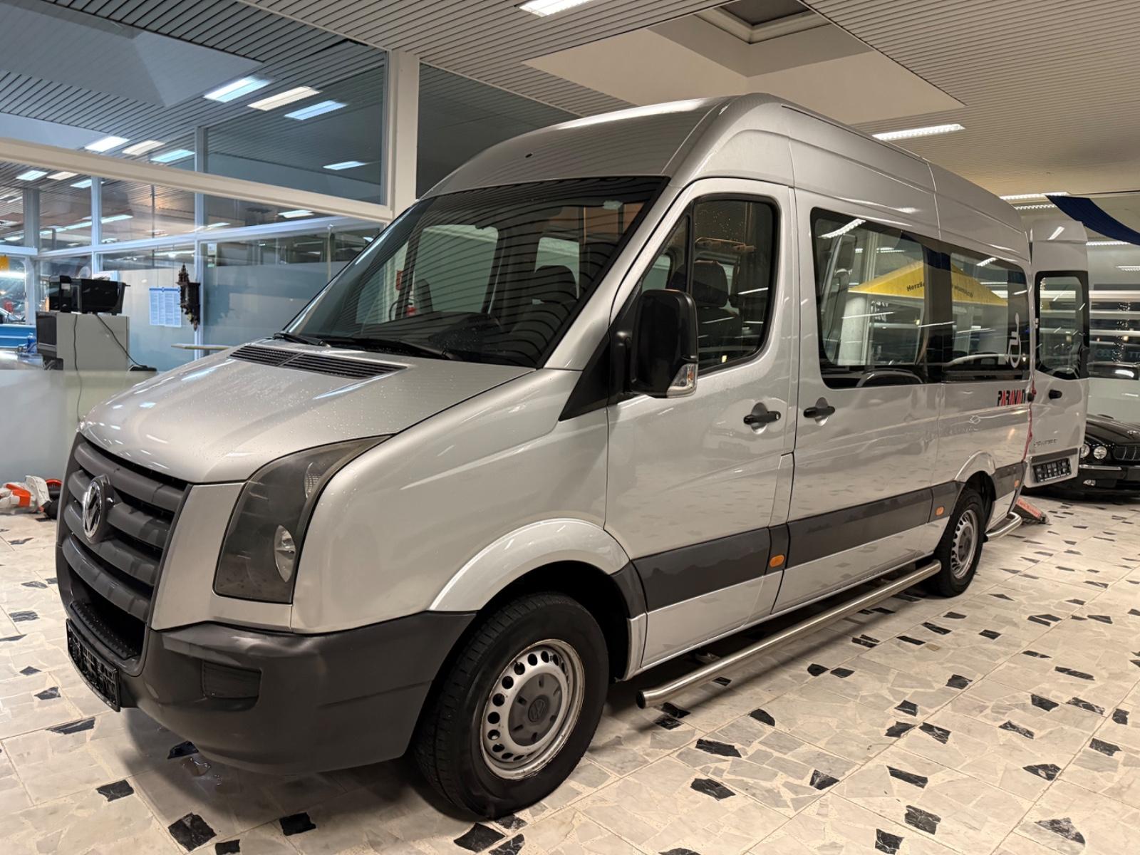 Volkswagen Crafter Rampe 10 Sitzer 30 mittel L2H2 Hochdach