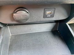 Fahrzeugabbildung Hyundai i10 1.0 SHZ KLIMA ALLWETTERREIFEN PDC RADIO USB
