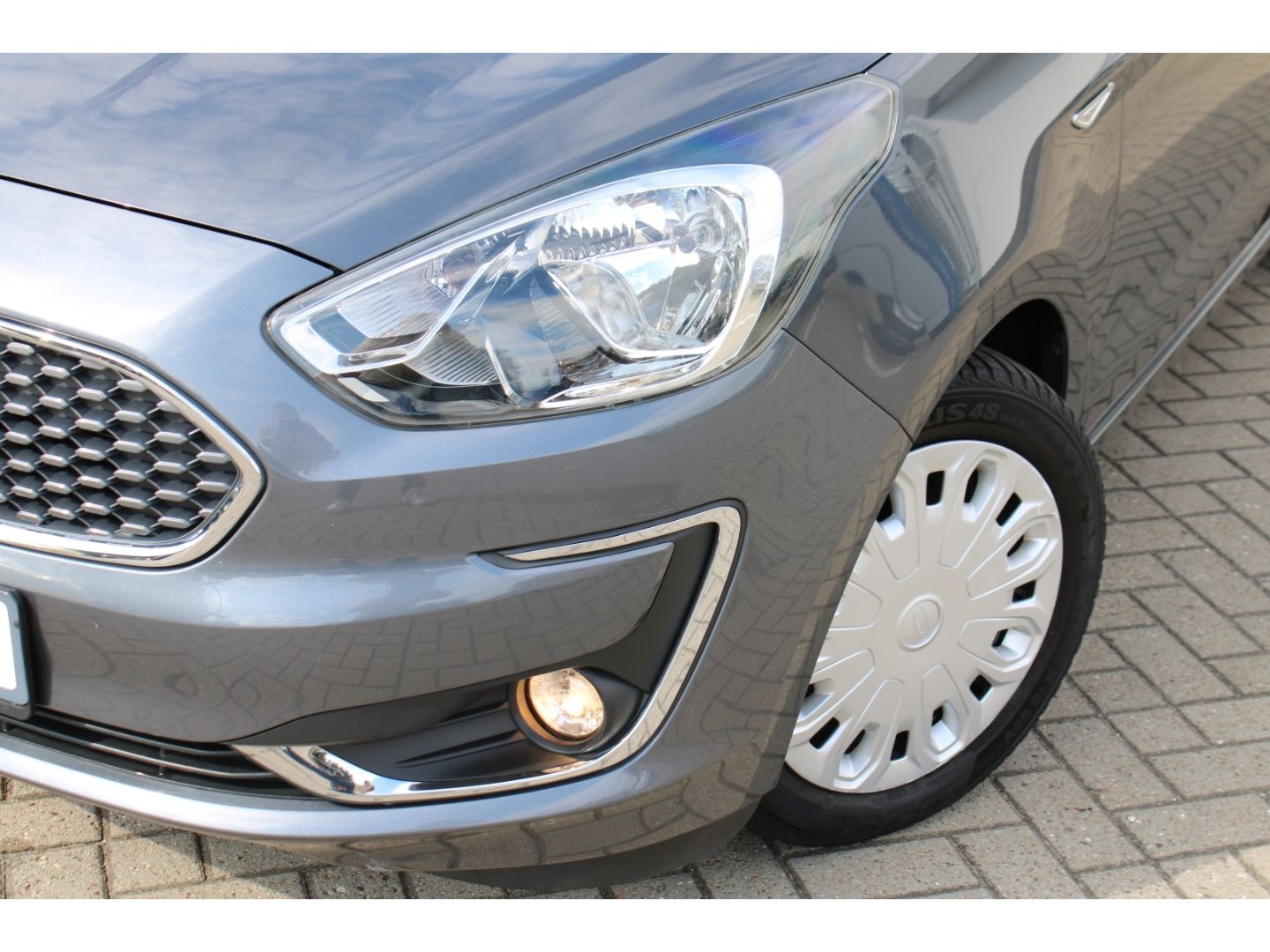 Fahrzeugabbildung Ford Ka + Cool&Connect 1.2Ti-VCT Klima WiPa Bluetooth
