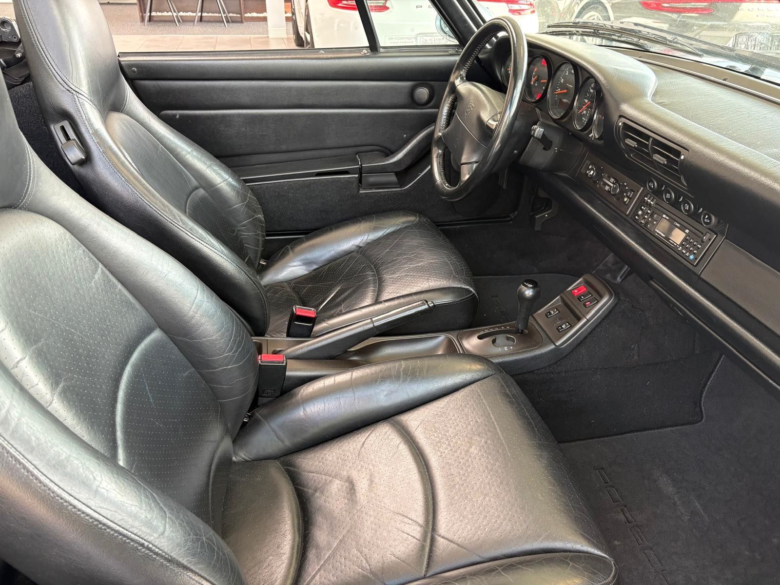 Fahrzeugabbildung Porsche 993 Carrera Cabriolet Automatik/erst 90000km
