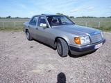 Mercedes-Benz 200 - Mercedes-Benz 200 Oldtimer: Limousine