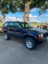 Jeep Grand Cherokee ZJ ZG 5,2 V8 4x4 - Jeep Grand Cherokee mit Benzin-Antrieb: Geländewagen, 5.2