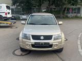 Suzuki Grand Vitara 2.0 Comfort 4X4+Klima+AHK+TÜV - Suzuki Grand Vitara: 2.4