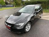 BMW 325 i Touring/Automatik/Panorama/Xenon/Teilleder - BMW 325: Kombi