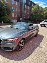 BMW 220i Cabriolet - BMW 220 in Hamburg