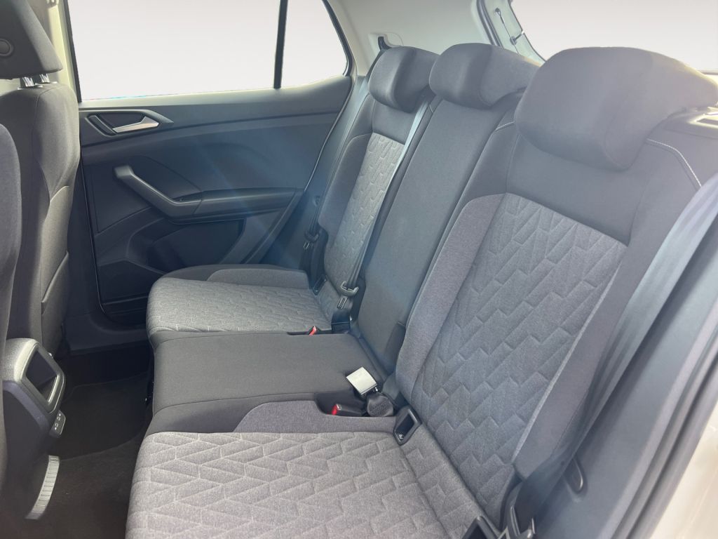 Fahrzeugabbildung Volkswagen T-Cross 1.0 TSI DSG Life ACC Navi