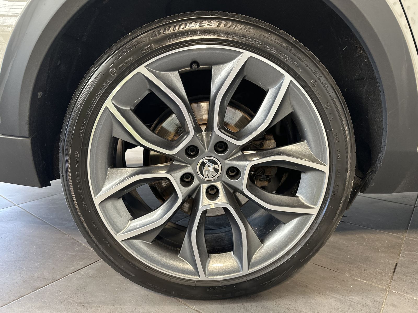 Fahrzeugabbildung SKODA Superb Combi 2.0 TDI 4x4 DSG Scout NAV+LED+AHK