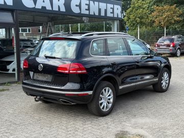 Volkswagen Touareg - 5