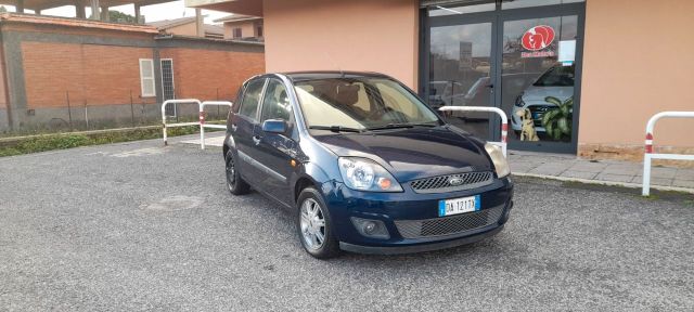 Ford Fiesta 1.4 TDCi 5p. Titanium Uniproprietari