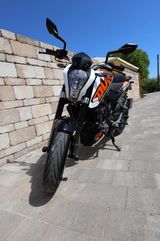 KTM Duke 125 - KTM 125 DUKE