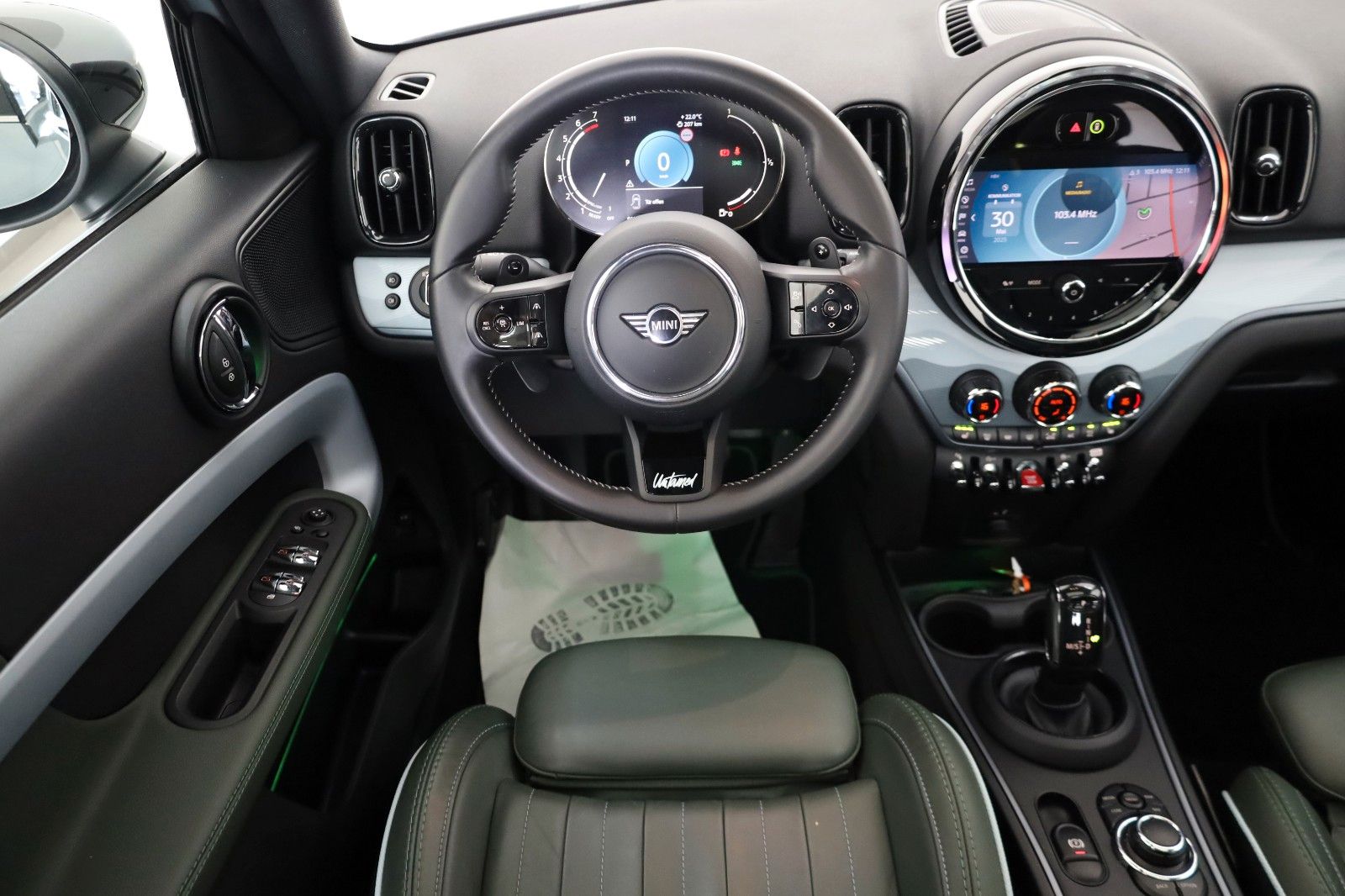 Fahrzeugabbildung MINI Countryman Cooper S Untamed All4 Leder,Navi,LED