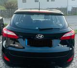 Hyundai blue Classic*1 HAND*KLIMA*TÜV*Scheckheftge* - Hyundai i30 Classic mit Diesel-Antrieb