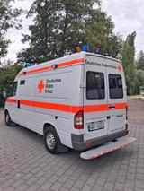 Mercedes-Benz Rettungswagen / KTW wenig Km - Krankentransportwagen KTW
