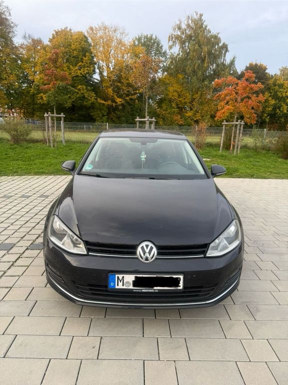 Image of Volkswagen Golf