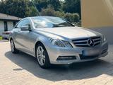 Mercedes-Benz Mercedes E Coupé E250 - Mercedes-Benz E 250 in Duisburg