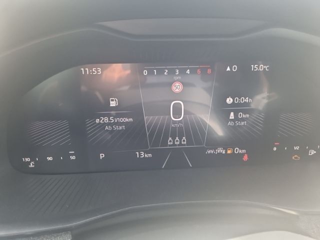 Fahrzeugabbildung SKODA Scala 1.0 TSI DSG Selection KLIMA WINTER PAKET T