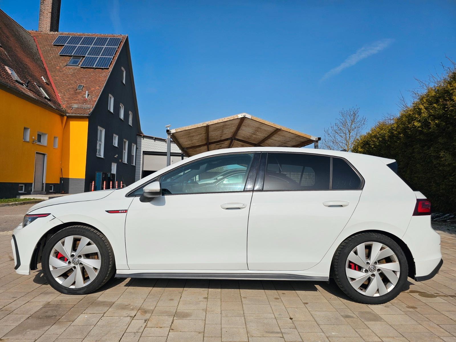 Volkswagen Golf VIII Lim. GTI