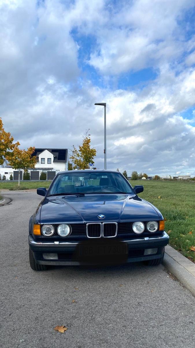BMW 730