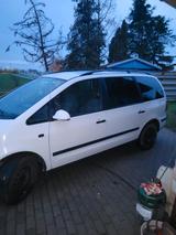 Volkswagen VW 1.9 tdi Sharan - Volkswagen Sharan mit Diesel-Antrieb: Kleinbus, Automatik, 1.9