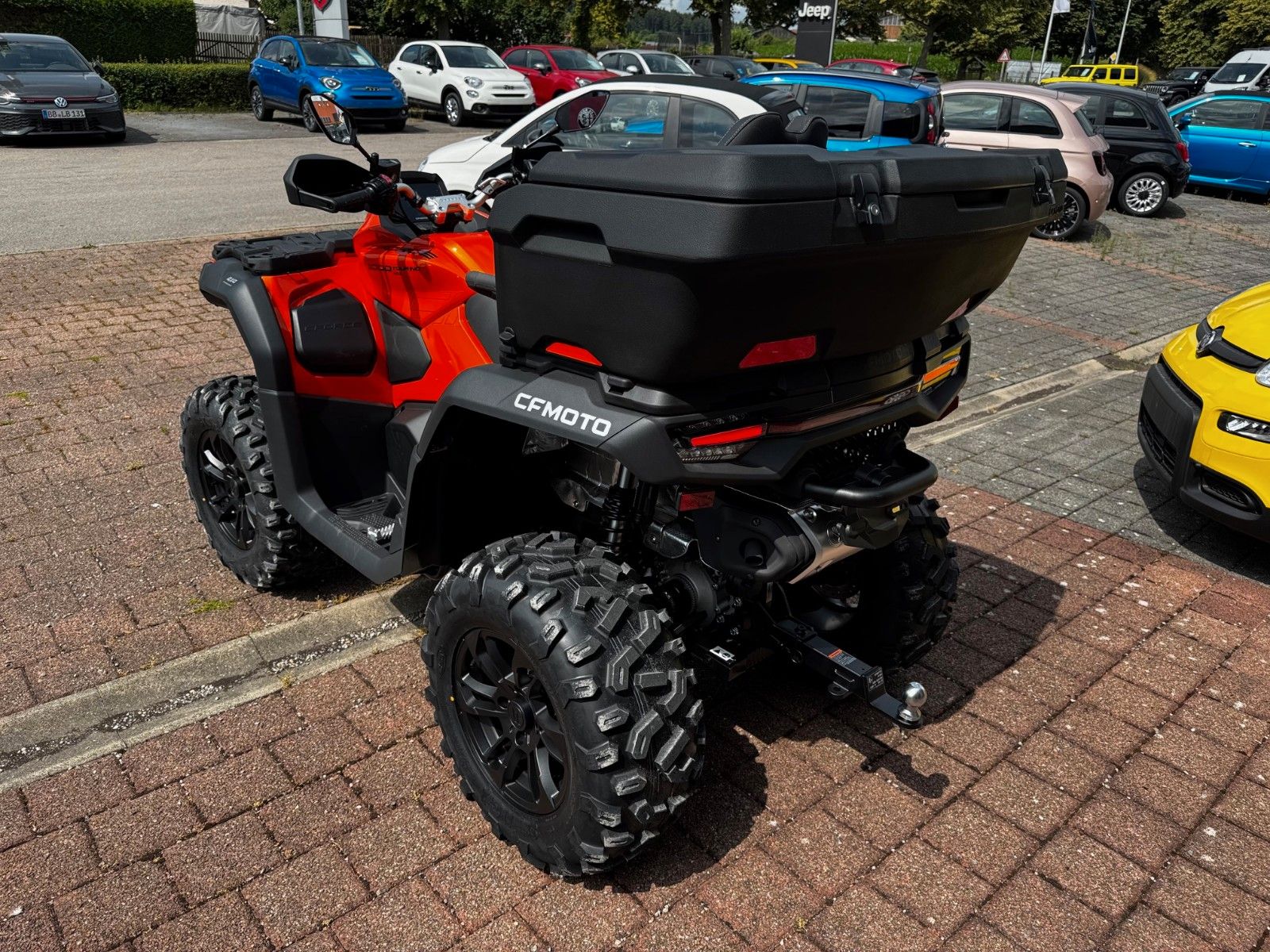Fahrzeugabbildung CFMOTO CForce 1000 Touring ABS Lava Orange
