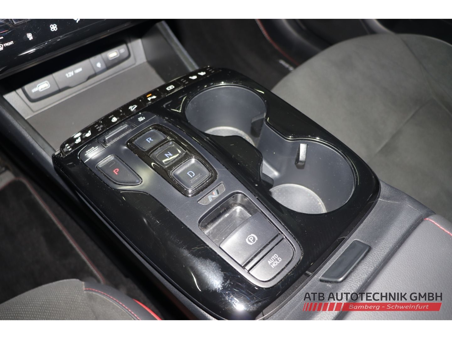 Fahrzeugabbildung Hyundai Tucson N-Line 1.6 T-GDi PHEV 4WD 98% SOH El. Pan