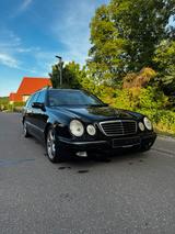 Mercedes-Benz Mercedes Benz E320 CDI W210 T-Modell - mit Diesel-Antrieb: Kombi, W210