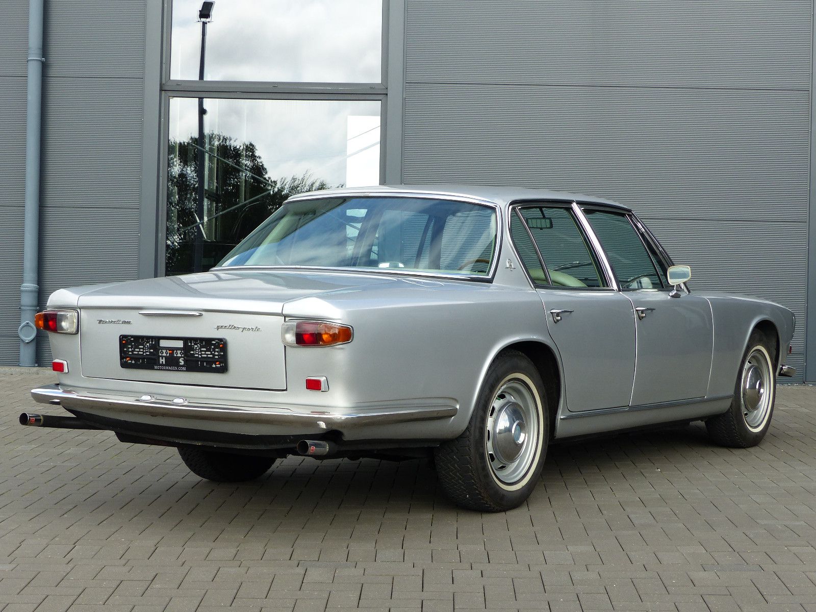 Fahrzeugabbildung Maserati Quattroporte 4200