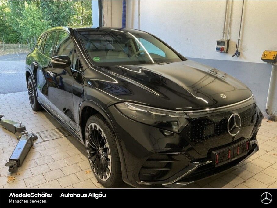 Mercedes-Benz EQS SUV 580 4M AMG Night Premium 22 Hyper Pano foto 4