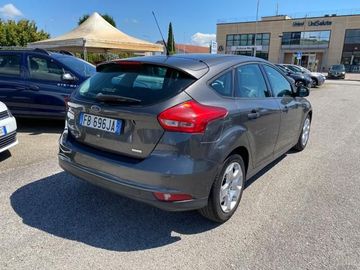 Ford Focus - 3