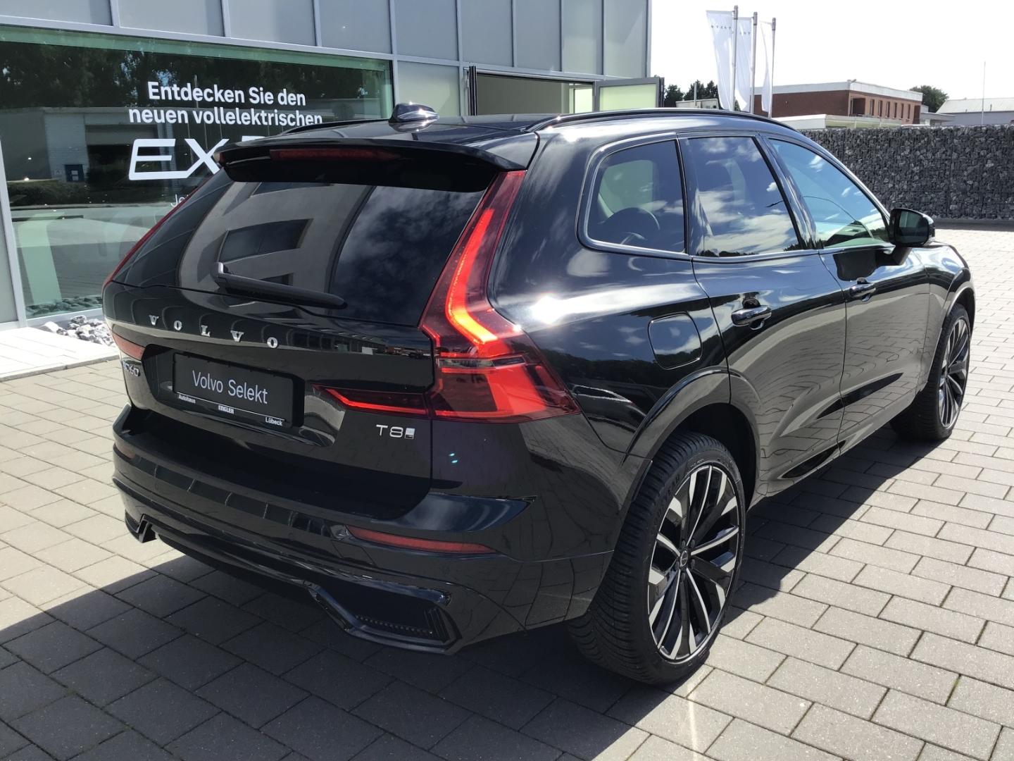 Volvo XC60 T8 Ultra Dark AWD PanoDach Cam Stdhzg.