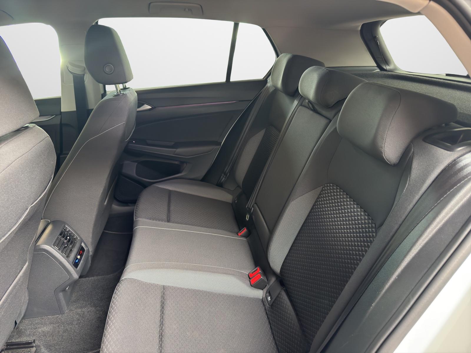 Volkswagen Golf 1.5 TSI Active AHK Navi LED Kamera PDC LM, миниатюра 11