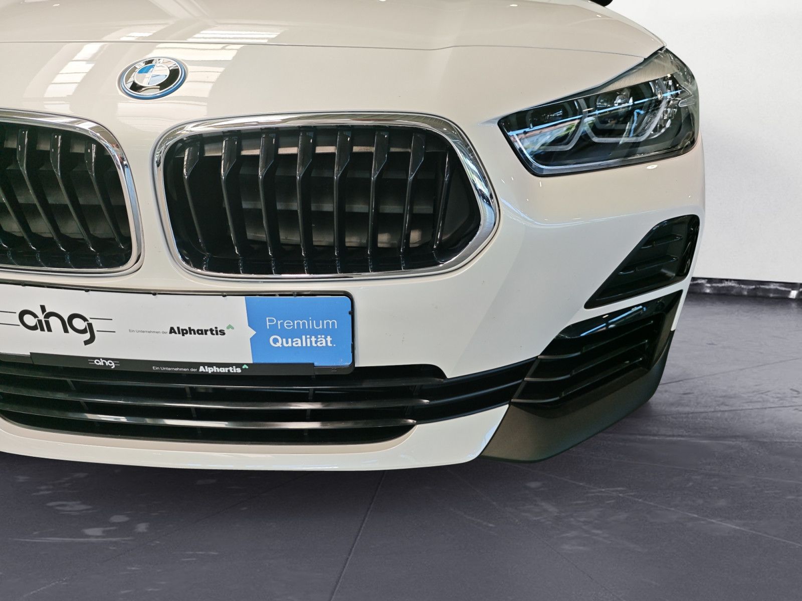 BMW X2 xDrive25e Advantage SHZ Navigation foto 14