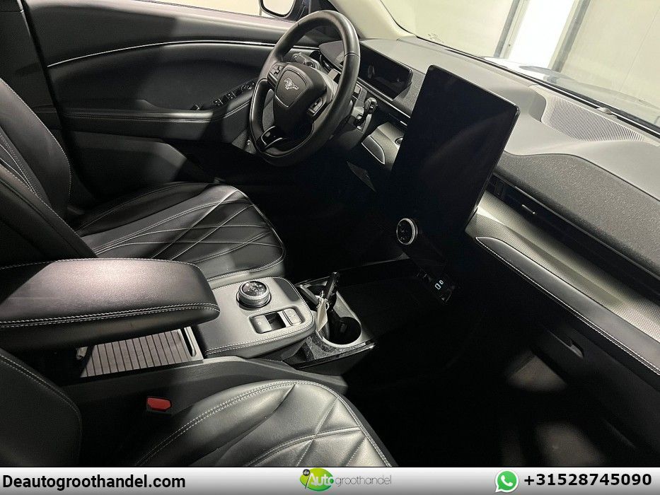 Ford Mustang Mach-E RWD 75 kWh imagem 3
