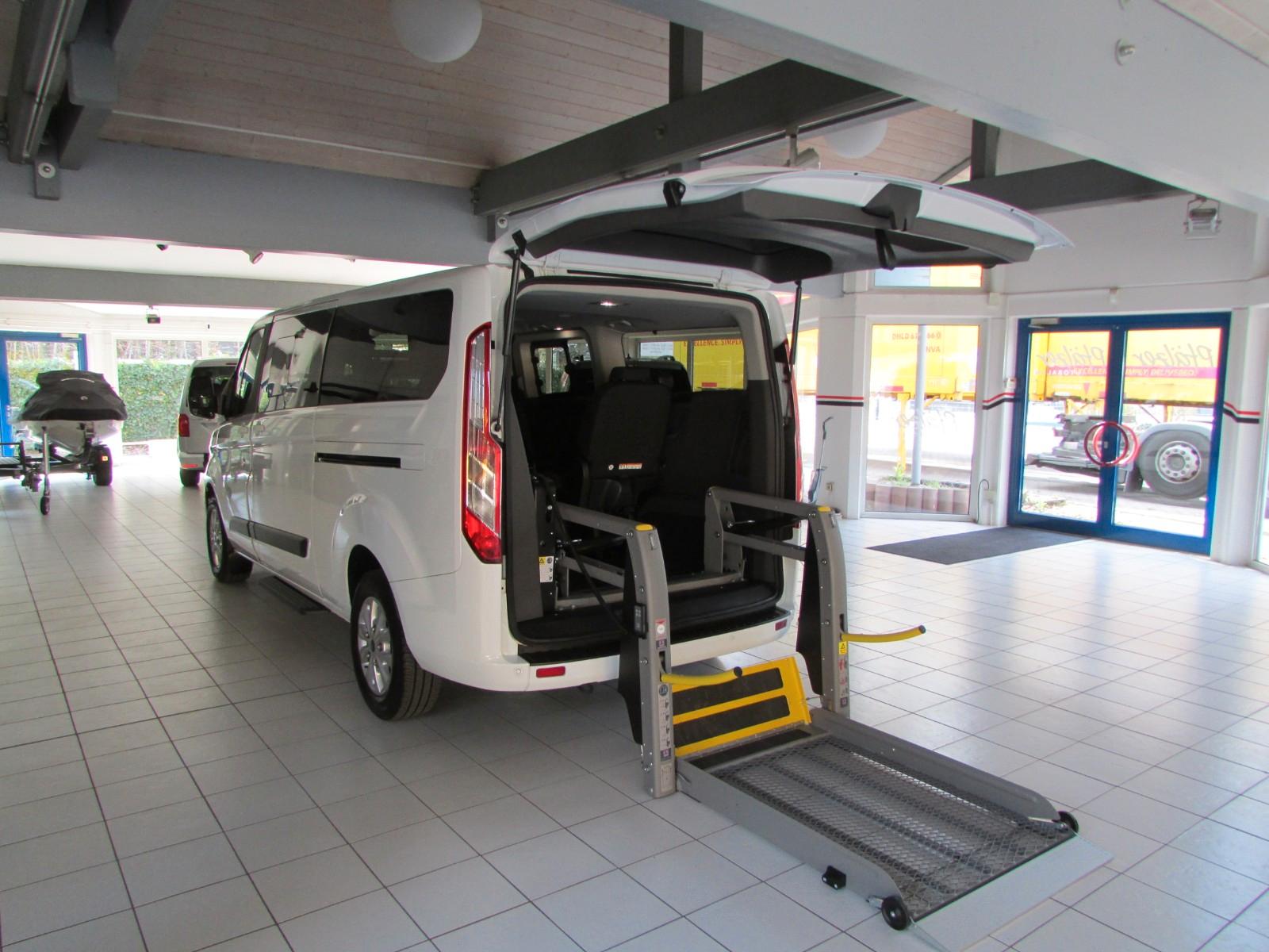 Ford Tourneo Custom 320 L2 Rollstuhl-Hebebühne-Lift