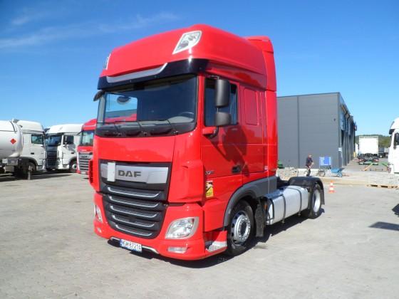 DAF XF 480 FT LOW DECK 4X2