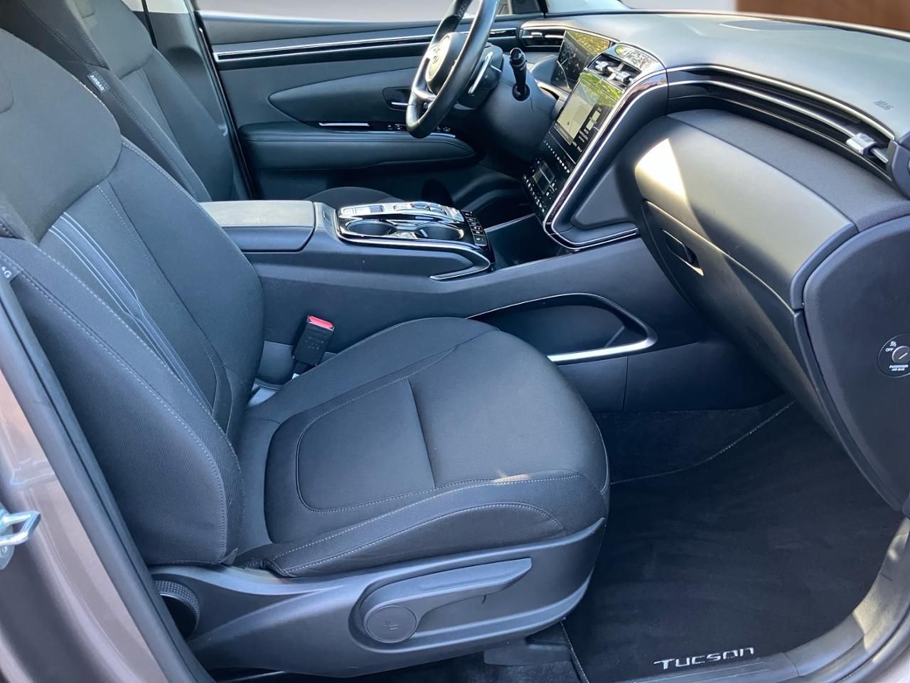 Fahrzeugabbildung Hyundai TUCSON TREND SHZ*LHZ*NAVI*CARPLAY*USB*KRELL*