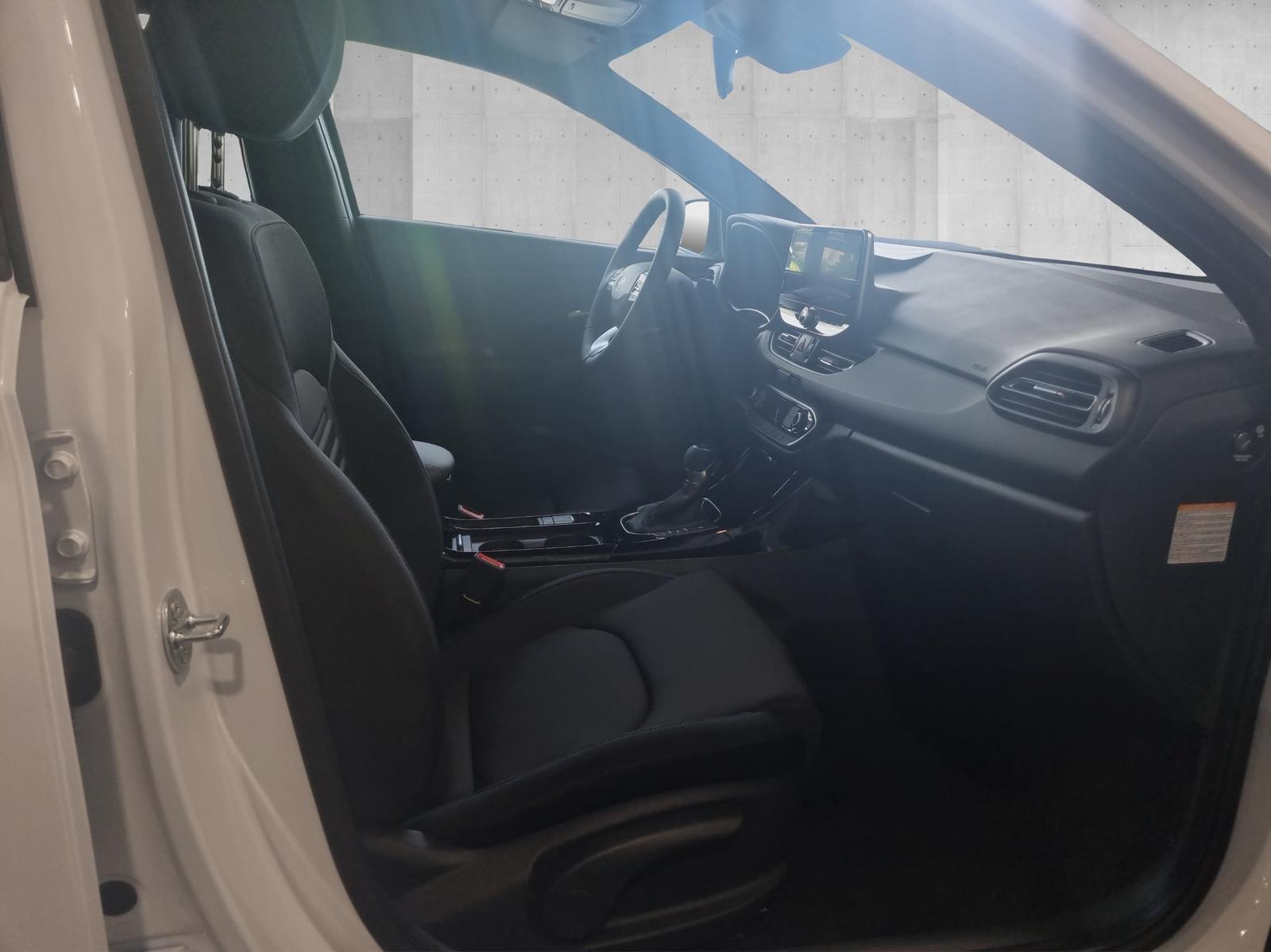 Hyundai i30 FL Kombi 1.5 T-GDI mHEV Advantage DCT ACC, миниатюра 18