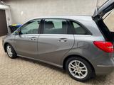 Mercedes-Benz B 180 BlueEFFICIENCY Edition 1 Edition 1 - Mercedes-Benz B 180 aus 2011