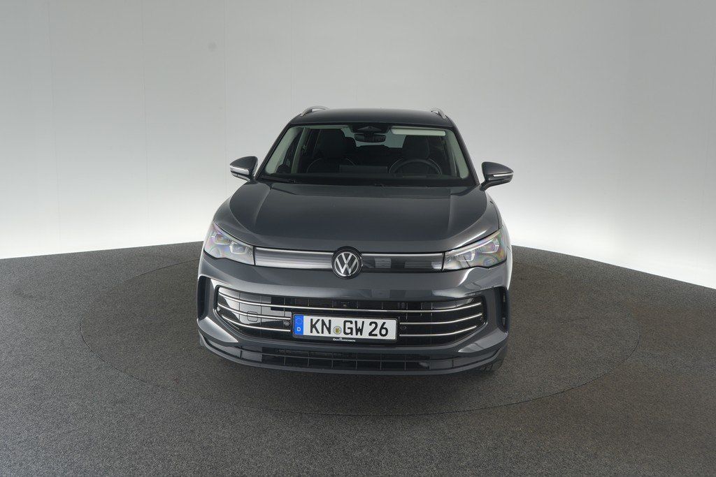 Volkswagen Tiguan 1.5 eTSI DSG Elegance 360°Kamera ACC Navi imagem 3