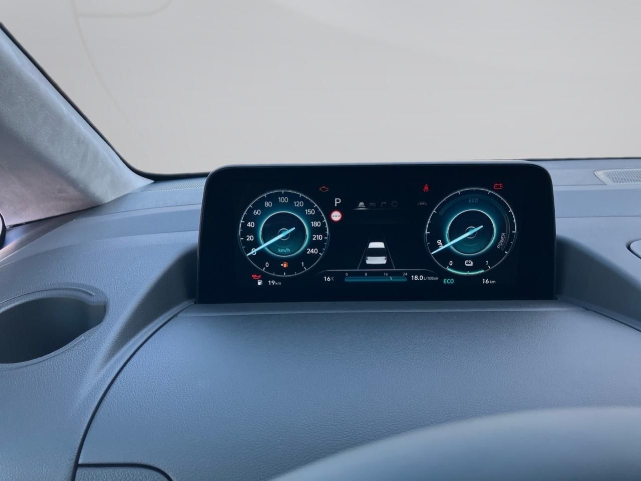 Fahrzeugabbildung Hyundai STARIA Signature Panoramadach Standheizung*Klima